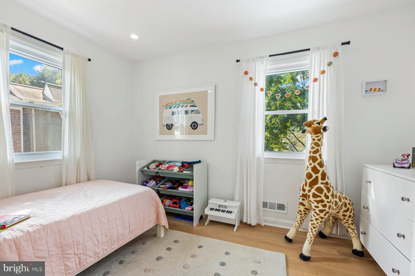 4100 Spruell Dr, Kensington, MD 20895 &mdash; Photo 10